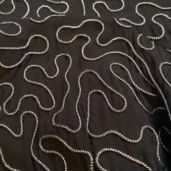 H&M black silver flared skirt - Picture 2 of 2